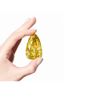 A Ray of Sunshine: Why Yellow Diamonds Are a Top Choice