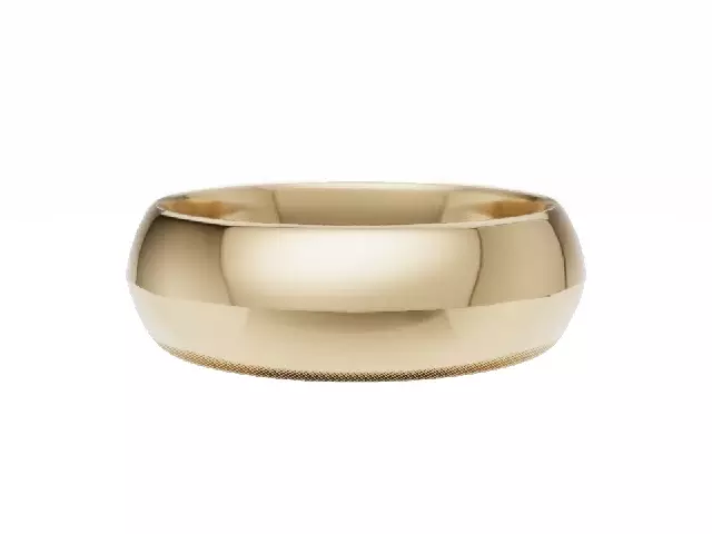 <strong>PREMIERE</strong><br />6.0mm. Wide <br />Plain Polish Knife-Edge Wedding Ring<br /> <br />100% Recycled, Hallmarked 18ct. Yellow Gold <strong>PREMIERE</strong><br />6.0mm. Wide <br />Plain Polish Knife-Edge Wedding Ring<br /> <br />100% Recycled, Hallmarked 18ct. Yellow Gold