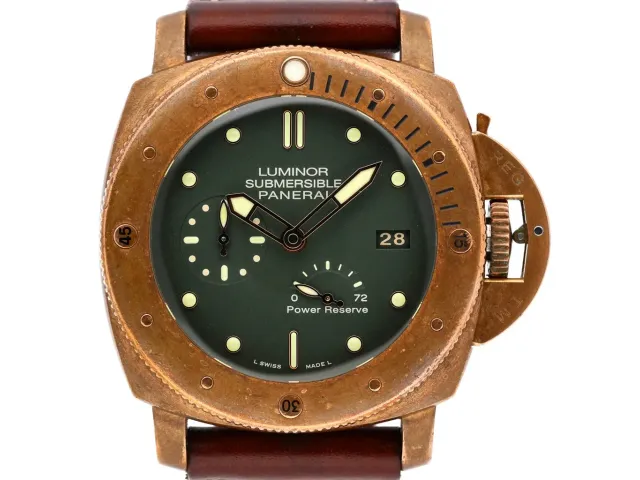 Panerai Luminor Submersible