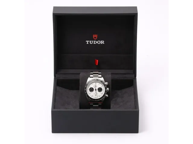 Tudor Black Bay Chrono