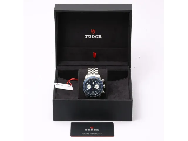 Tudor Black Bay