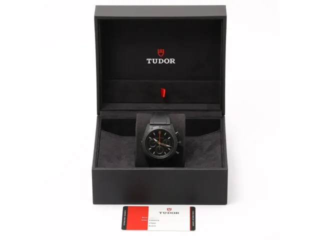 Tudor Fastrider Black Shield